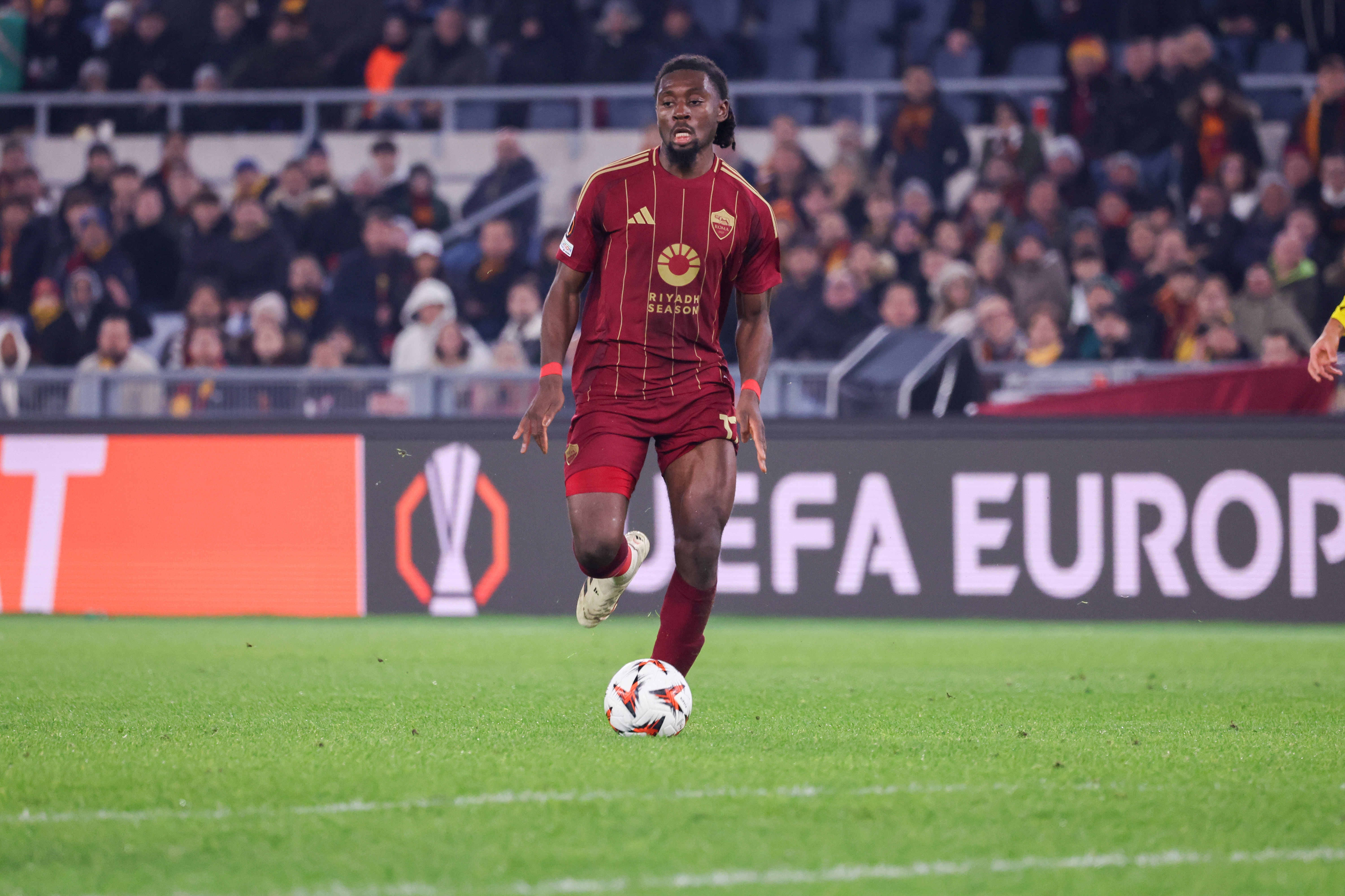 欧冠历史战绩-迪马：罗马中场科内肌肉损伤，将缺阵一个月错过接下来五场比赛